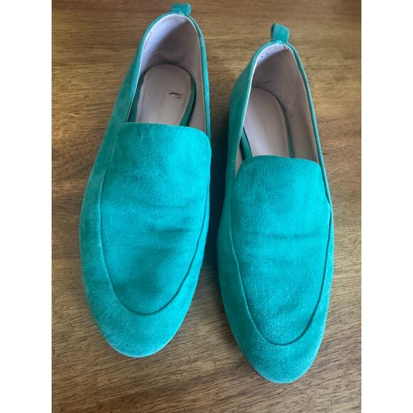 Banana Republic Shoes - Banana Republic Green Suede Flats Women’s Size 8½ Slip-Ons